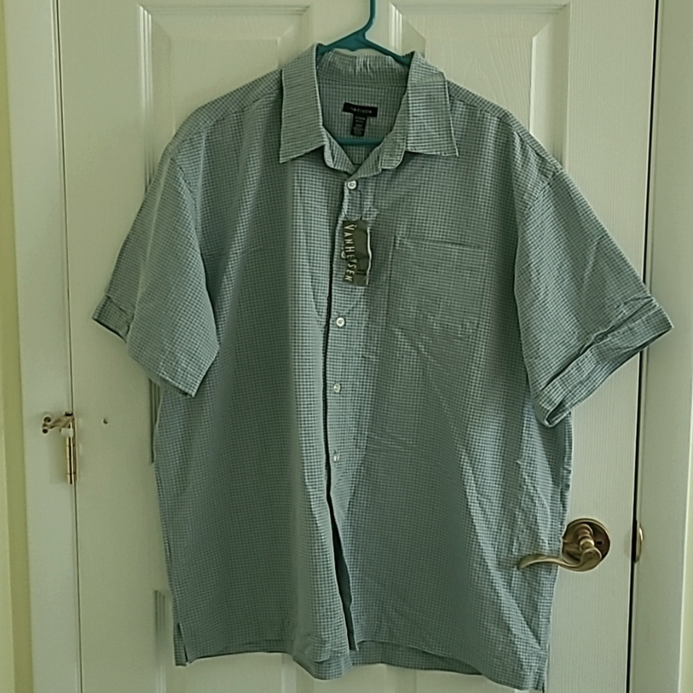 Van Heusen button shirt XL